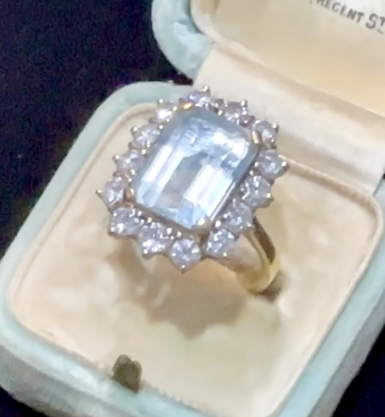 Aquamarine & Diamond 18 Carat Yellow Gold Ring